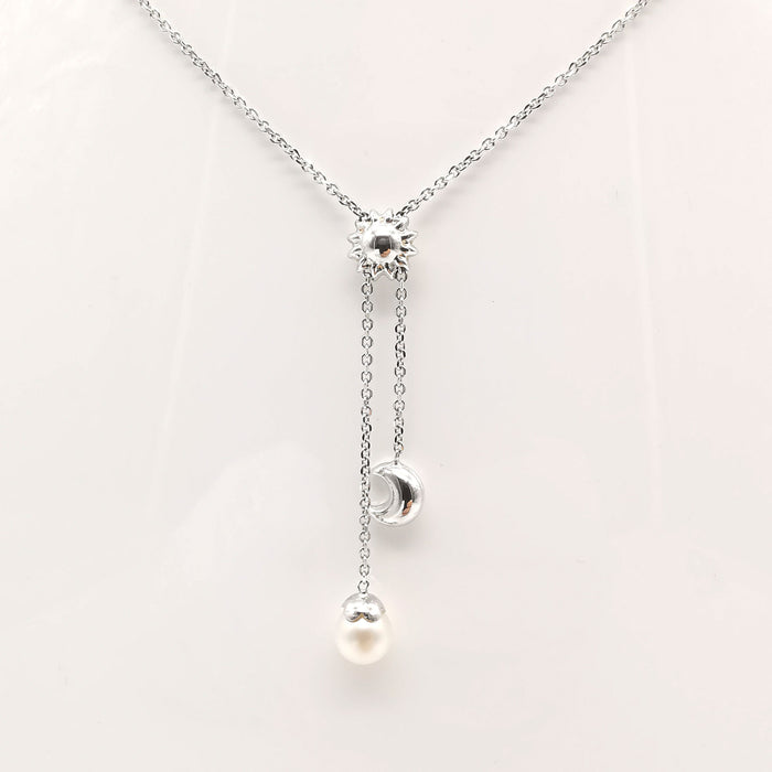 White gold necklace