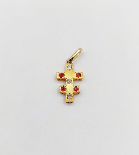 Pendentif croix de Lorraine or jaune, diamants taille rose, pierres rouges (circa 1900) 58 Facettes A05864
