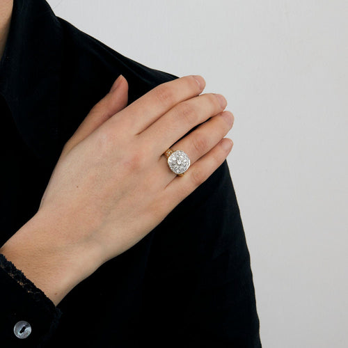 Bague Bague en or jaune et or blanc avec diamants 58 Facettes 240193