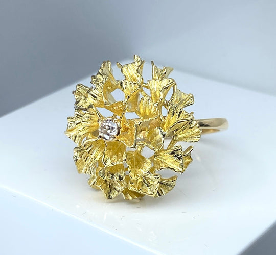 Bague 54 Importante bague en or jaune 18 carats et diamants 58 Facettes AB504