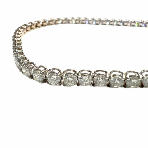Bracelet Bracelet en or au design classique avec diamants 58 Facettes Q706A