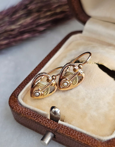 Boucles d'oreilles Dormeuses anciennes coeurs or rose, or jaune, perles 58 Facettes 613