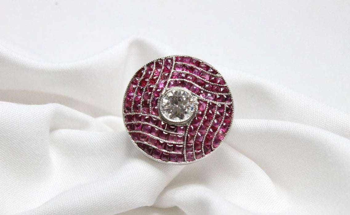Ring style Art Deco Ruby Diamonds