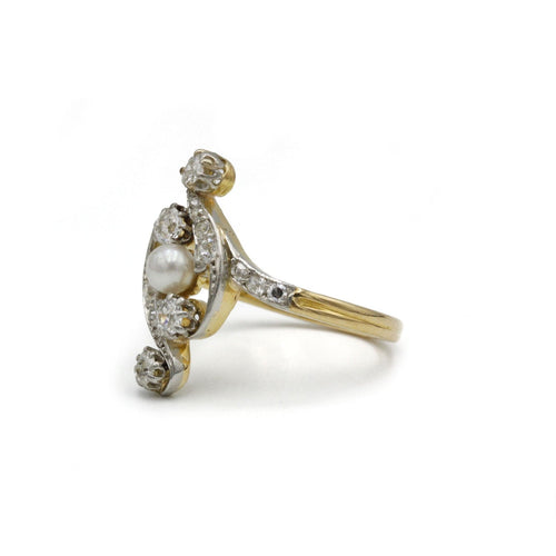 Bague 52 Bague - Or jaune, diamants et perle 58 Facettes 1195