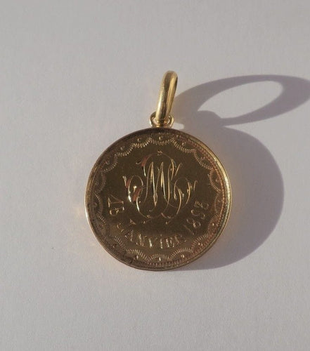 Médaille pendentif Vierge Miraculeuse ancienne en or rose 18 carats