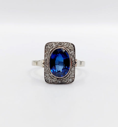 庞帕杜戒指 Art Deco 白金，合成蓝宝石和玫瑰式切割钻石（约1910年） 