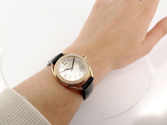 Montre montre CHAUMET liens lumiere w23012 or 18k nacre diamant 28mm quartz 58 Facettes 253809