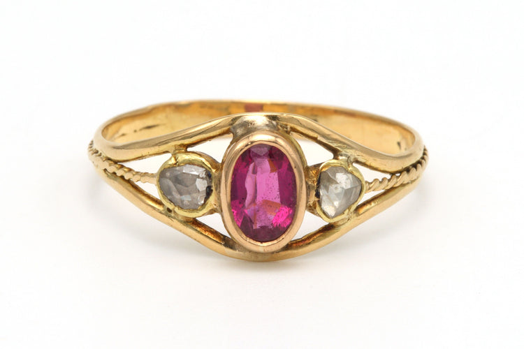 Bague 52 Bague Art Déco en or jaune sertie d'un cristal et de diamants 58 Facettes B287