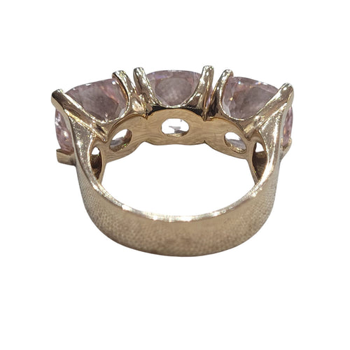 Ring aus Roségold, Rosen aus Frankreich 