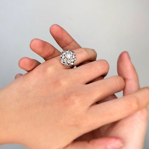 Bague 48 Bague Marguerite - Or blanc, Platine & Diamants 58 Facettes 250422R