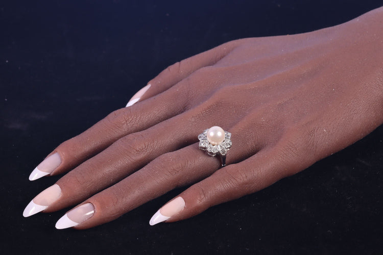 Bague 50 Géométrie du glamour : exploration d'une bague Art déco belge des années 1920 58 Facettes 22132-0317