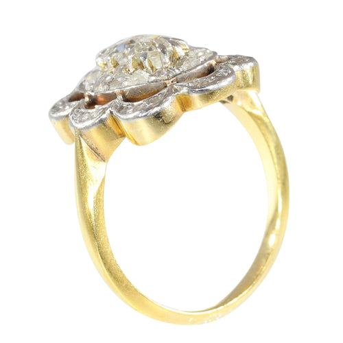 Bague 52 Élégance victorienne : une bague de fiançailles en diamant, vers 1900 58 Facettes 18085-0030