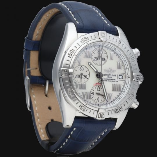 Montre Breitling Montre Chronomat Cockpit Chronograph 58 Facettes MT40751