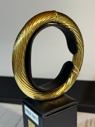 Bracelet Bracelet jonc vintage en or jaune 18 carats 58 Facettes