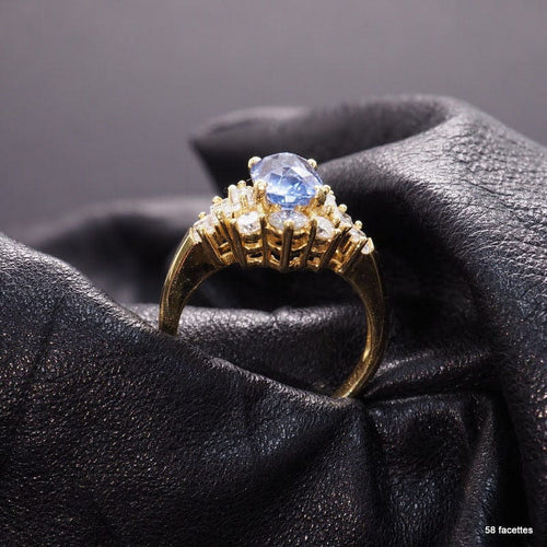 Bague 50 Bague or jaune, saphir, diamants 58 Facettes 4452