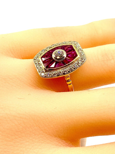 Bague 50 Bague or jaune diamants et rubis, style Art Déco 58 Facettes AB484