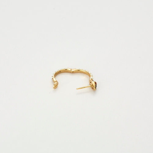 Boucles d'oreilles Boucles d'oreilles serpent créoles en émail blanc avec diamants et rubis 58 Facettes 3275