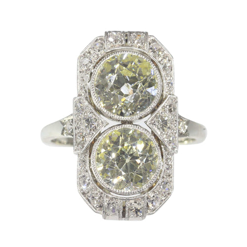 Bague 51 L'élégance Art déco : l'histoire d'une bague en diamant des années 1930 58 Facettes 22193-0036