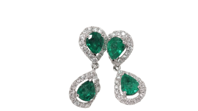 Pendentif Pendants d'Oreille En Or Blanc, Emeraudes Et Diamants 58 Facettes 31131