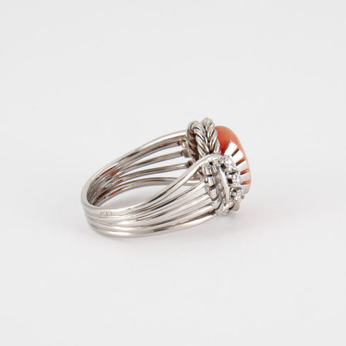 Bague 55 Bague or blanc, corail et diamants 58 Facettes P10L9