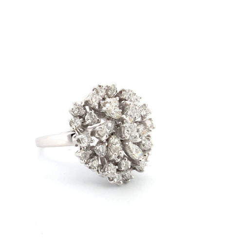 Bague 53 Bague en or blanc avec diamants 58 Facettes