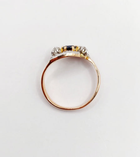 Bague 48 Bague tourbillon antique or rose saphir et diamants taille rose (circa 1900) 58 Facettes A06284