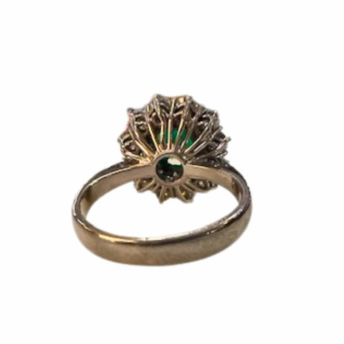 Bague 50 Bague design rétro en or blanc avec diamants et émeraudes 58 Facettes Q264B