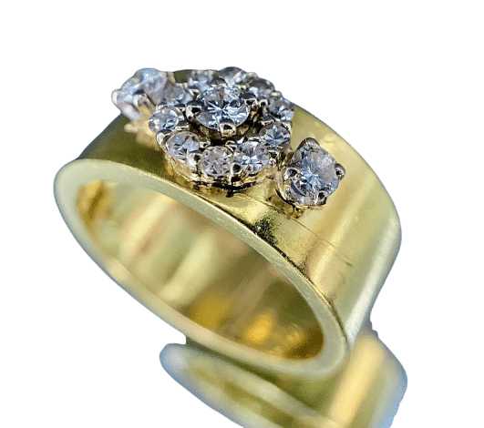 Bague 58 Bague bandeau en or jaune diamants 58 Facettes