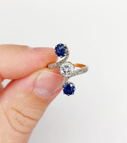 Bague 49 Bague marquise antique or 18k diamant 0,70 carats et saphirs (circa 1900) 58 Facettes A06104