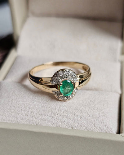 Bague 58 Bague or jaune, Émeraude et Diamants 58 Facettes 702