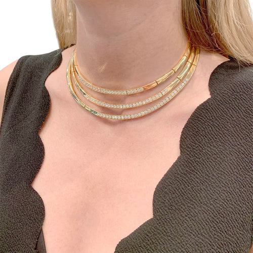 Collier Collier Van Cleef & Arpels, or jaune et diamants. 58 Facettes 34852