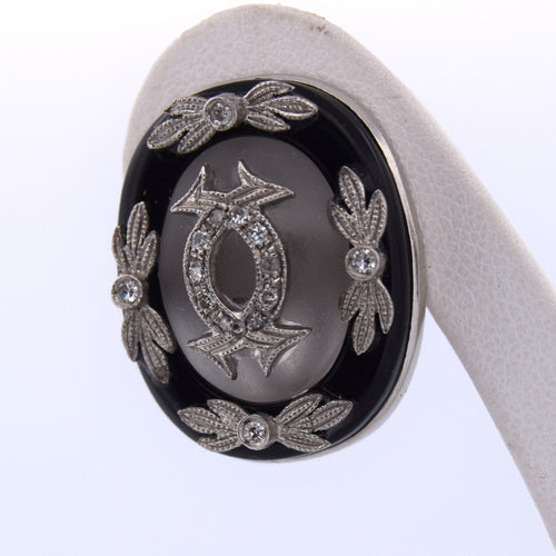 Boucles d'oreilles Boucles d'oreilles vintage en platine ornées d'onyx, de cristal de roche et de diamants 58 Facettes OR190