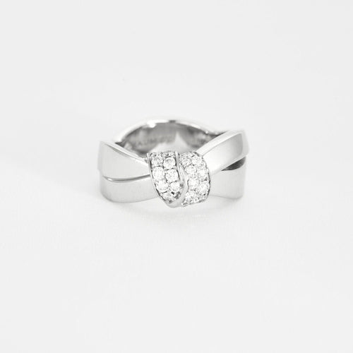 Bague 53 CHAUMET - Bague Liens Séduction en or blanc et diamants 58 Facettes