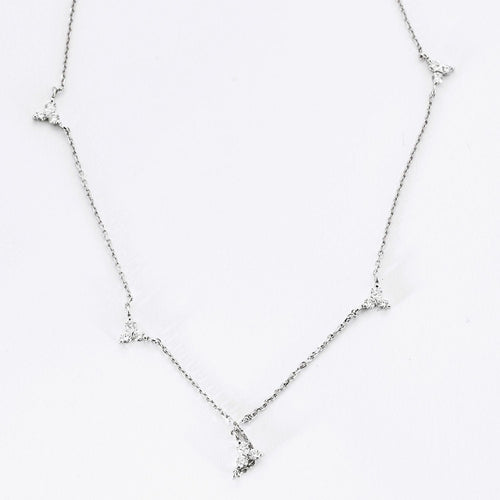 Collier Collier en or blanc et diamants en cinq motifs 58 Facettes