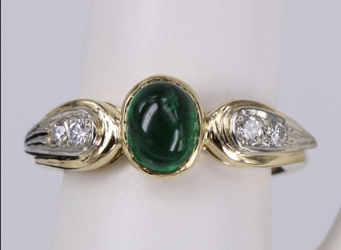 Bague Bague cabochon émeraudes et diamants en or jaune 58 Facettes BA-16