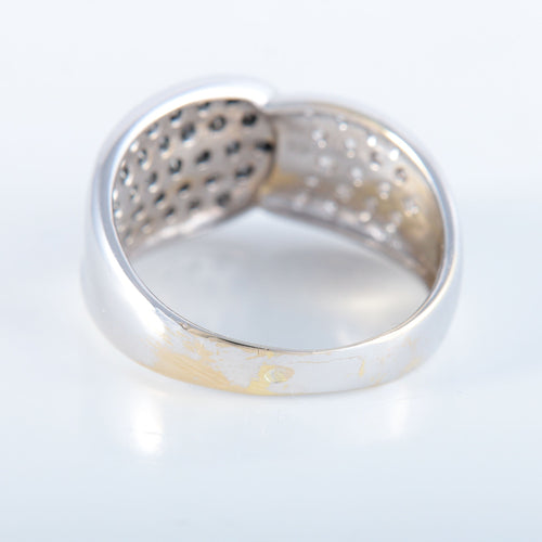 Bague 57 Bague pavée or blanc onyx et diamants 58 Facettes