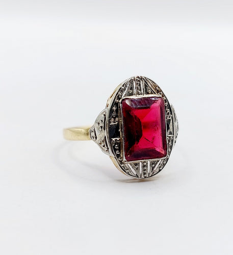 Bague 56.5 Bague Art Déco or, pierre rouge (circa 1930) 58 Facettes A05843