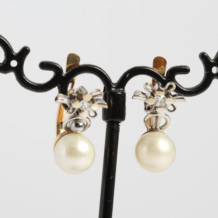 earrings Toi & Moi in 18k gold with pearls and diamonds
