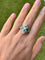 Bague 56 Bague de style Art déco en platine avec diamants et émeraudes 58 Facettes