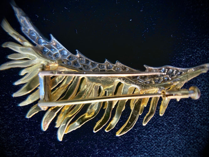 Pendentif Broche et pendentif ornée de 2 carats de brillants 58 Facettes