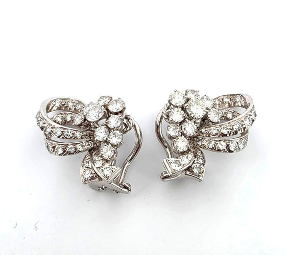 Boucles d'oreilles Boucles d'oreilles à clip en or blanc et diamants 58 Facettes