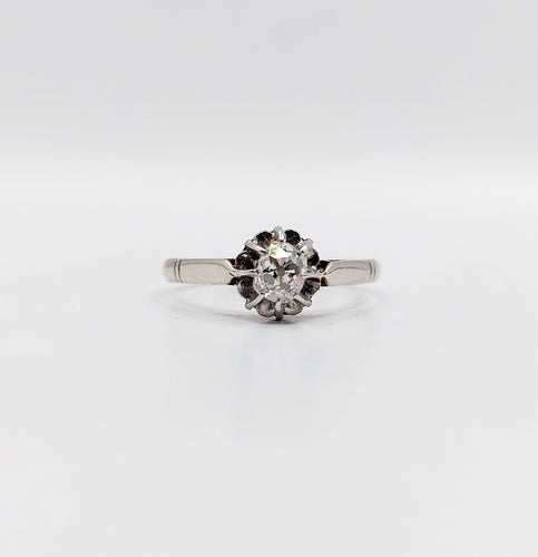 Bague 53.5 Bague solitaire Art Déco or blanc diamant taille ancienne 0.35 carat 58 Facettes A06275