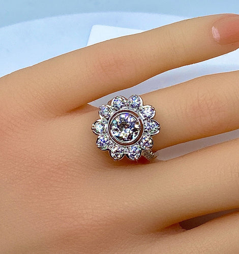Bague 51 Bague marguerite en or blanc et diamant 58 Facettes AB332