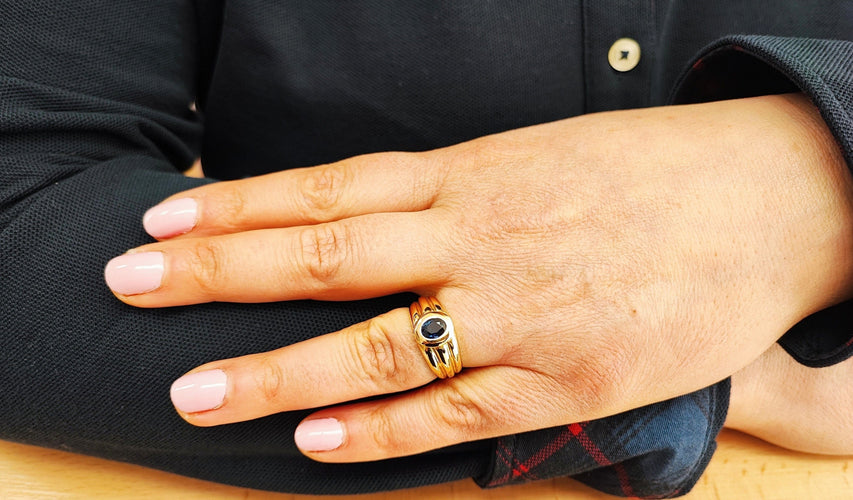 Bague 54.5 Bague jonc en or jaune et saphir 58 Facettes Bag.Jonc.Sap1597