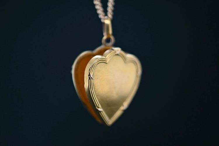 Pendentif Médaillon photo doré 58 Facettes