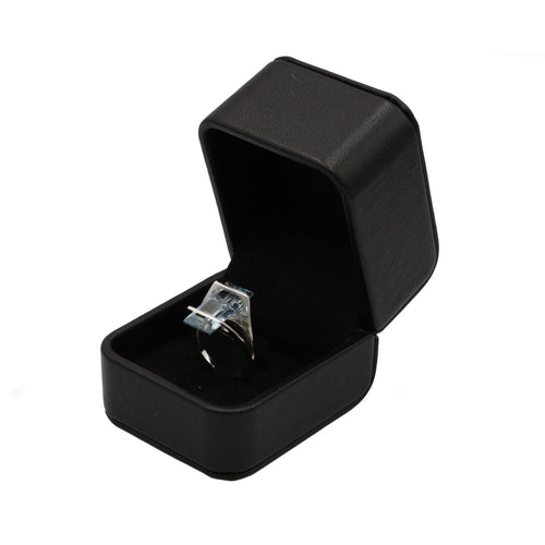 Bague 56 Bague or blanc, aigue-marine 58 Facettes 1178