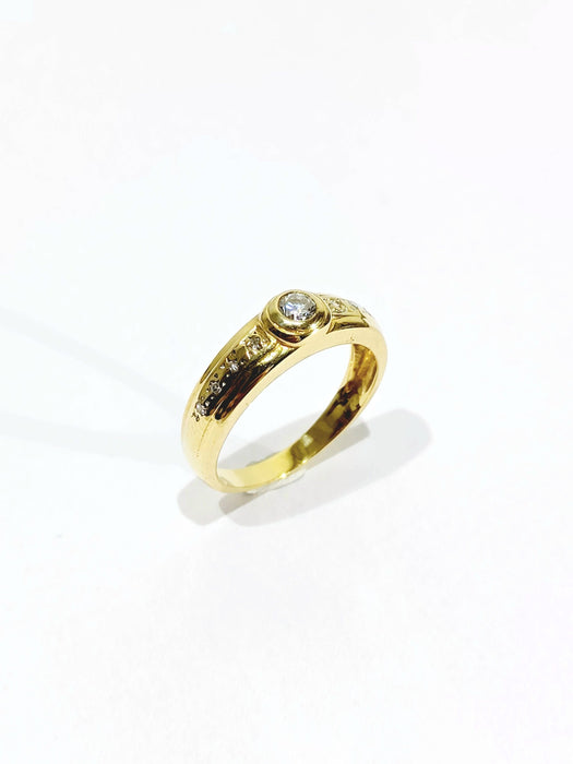 Bague 55 Bague or jaune diamants 58 Facettes