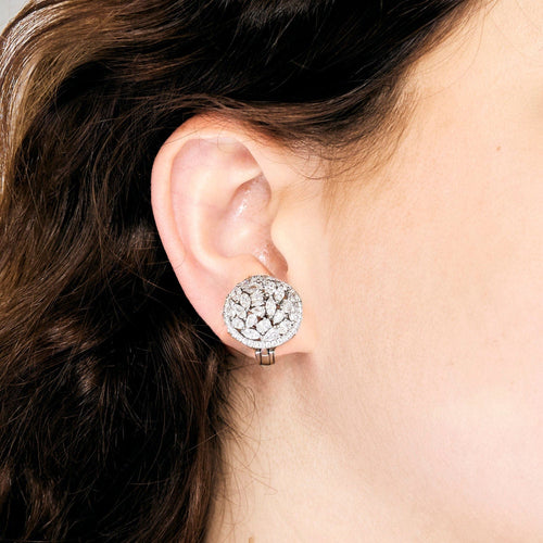 Boucles d'oreilles Messika - Boucles d’oreilles rondes pavées en or blanc et diamants 58 Facettes