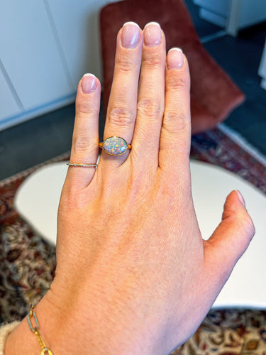 Bague 53 Bague vintage en or jaune et opale australienne 58 Facettes