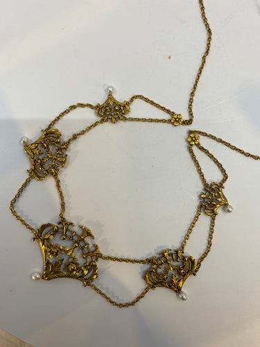 Collier Collier draperie en or 18 carats et perles, travail français vers 1880 58 Facettes AB37